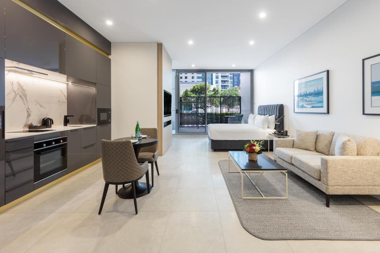 Meriton Suites Broadbeach Gold Coast Bagian luar foto