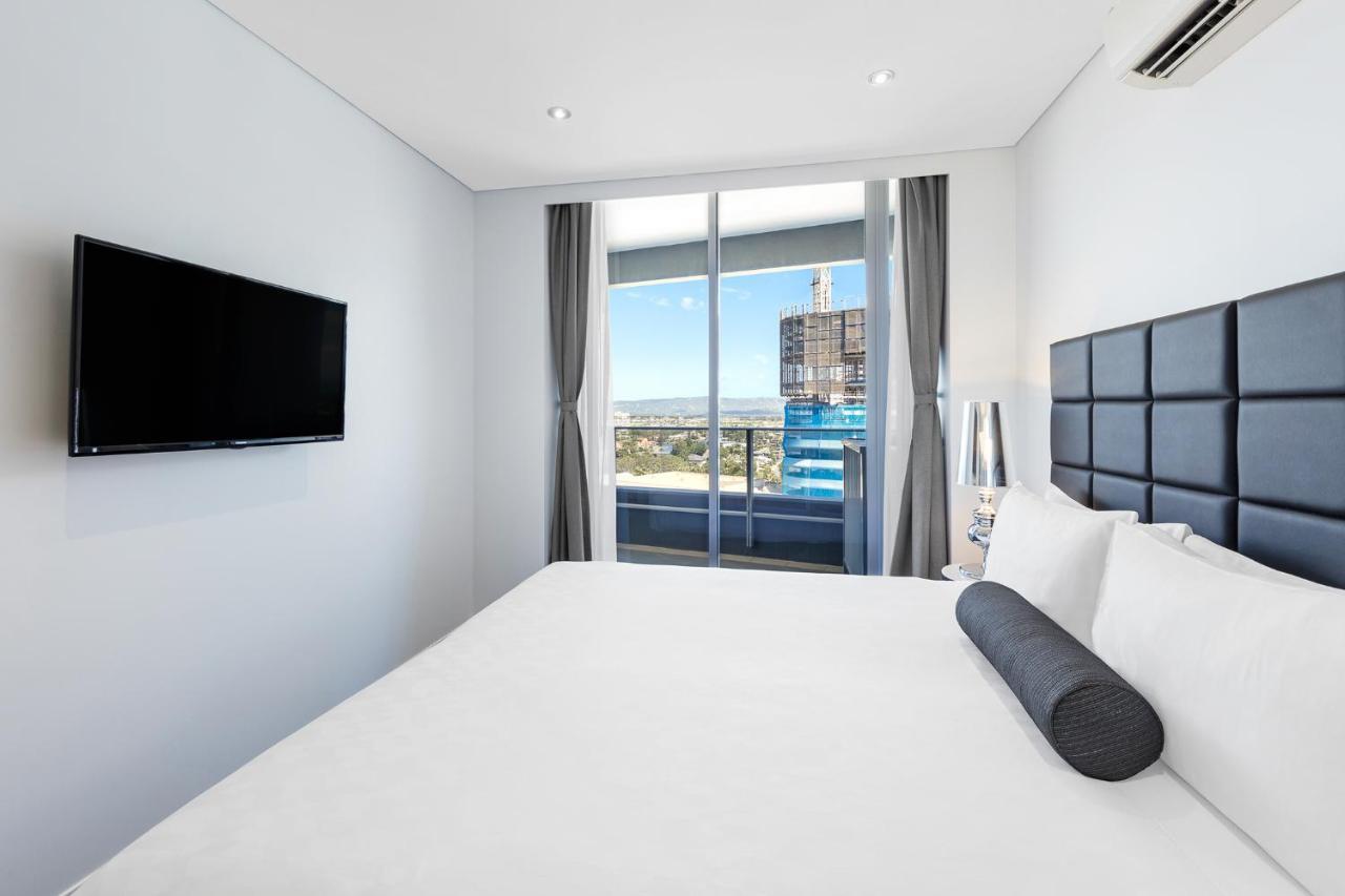 Meriton Suites Broadbeach Gold Coast Bagian luar foto