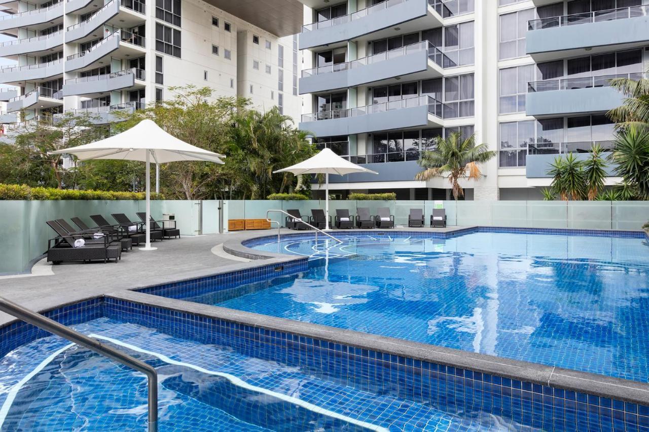 Meriton Suites Broadbeach Gold Coast Bagian luar foto