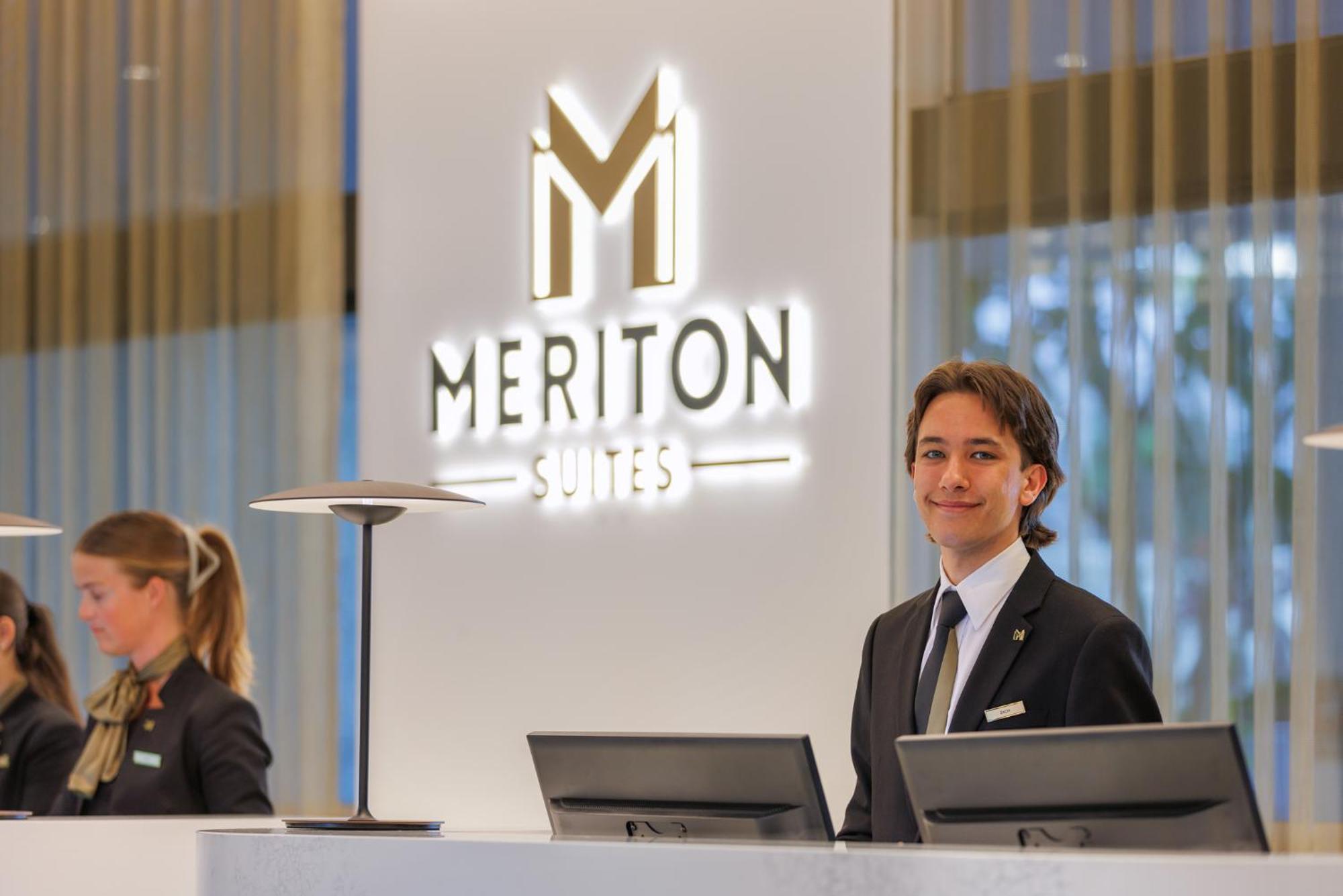 Meriton Suites Broadbeach Gold Coast Bagian luar foto